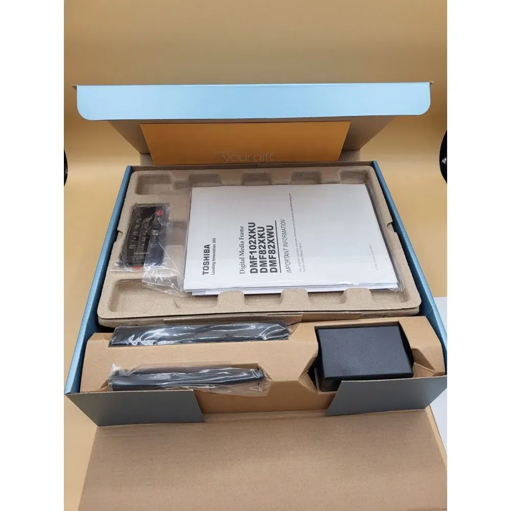 Toshiba Digital Media Frame 8